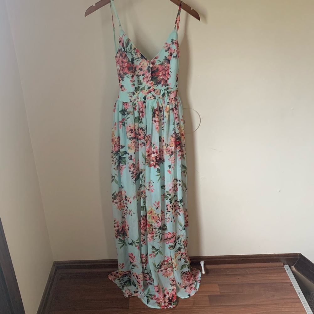 Open back blue floral dress